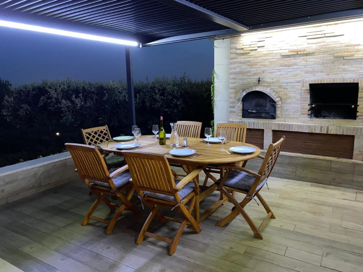 Liman Villa *